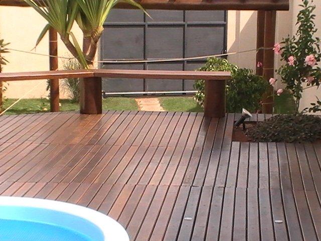 Deck em Madeira Tratada